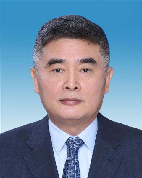 吴高平 吴高平